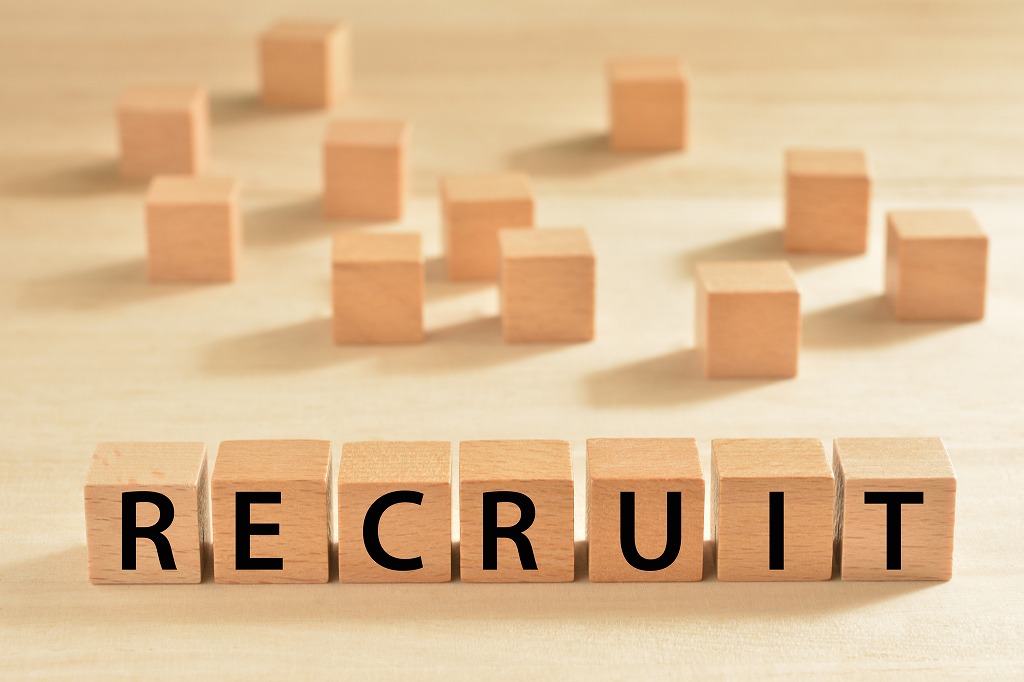 RECRUITt木製